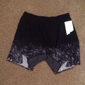Lululemon Athletica Linerless 7" Surge Short
